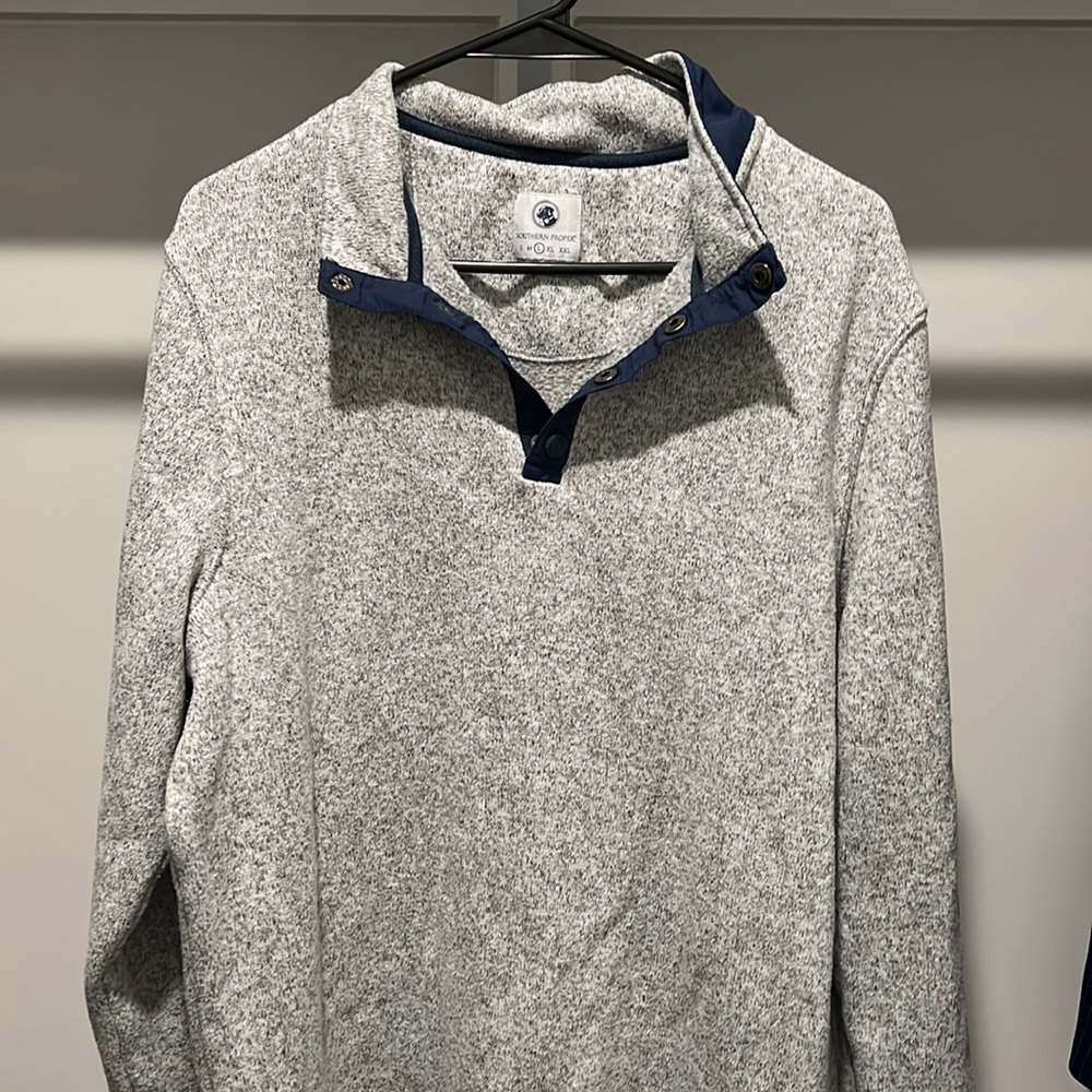 Southern Proper Pullover